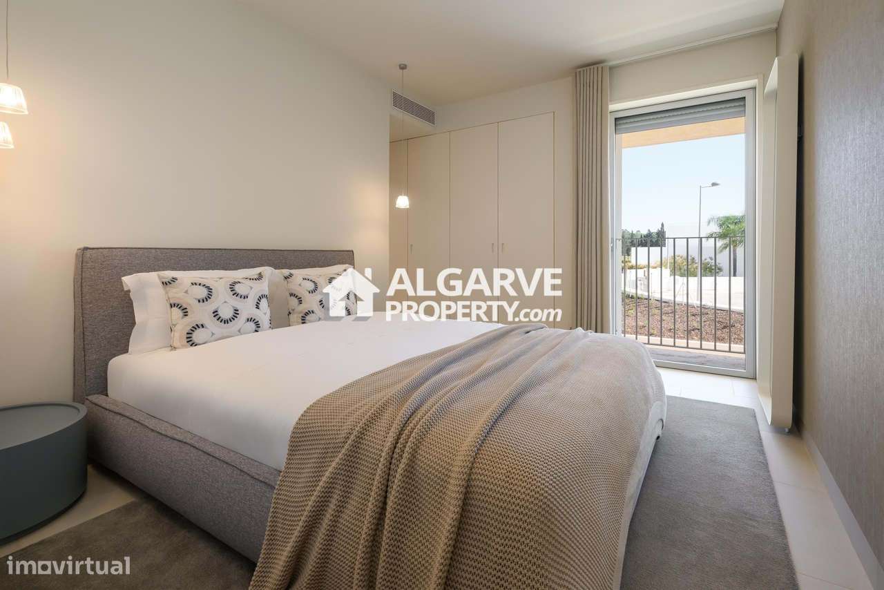 Apartamento T3 Orientado a Sul num Novo Projeto em Vilamoura, Algarve - Grande imagem: 4/32