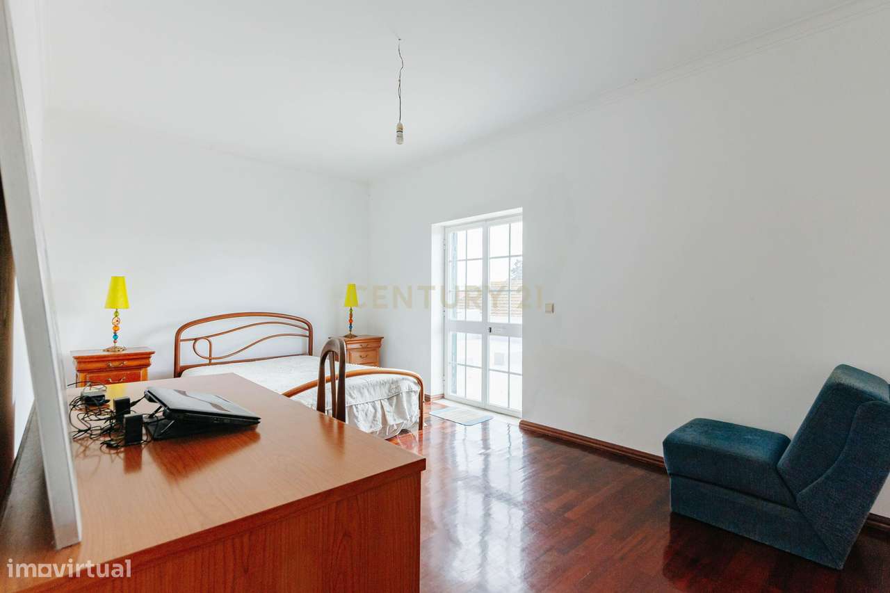 Moradia Isolada T4 Sarilhos Grande, Montijo-15