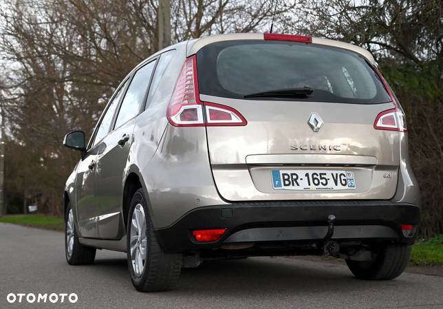 Renault Scenic - 10