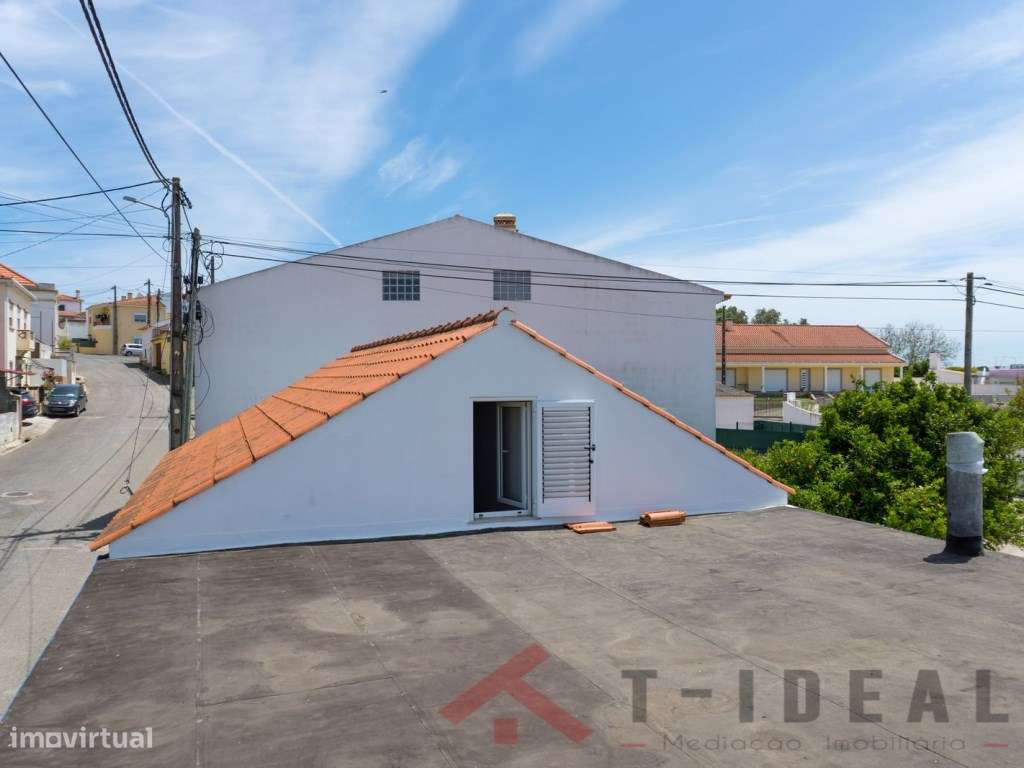 Moradia Renovada Perto Praias-44