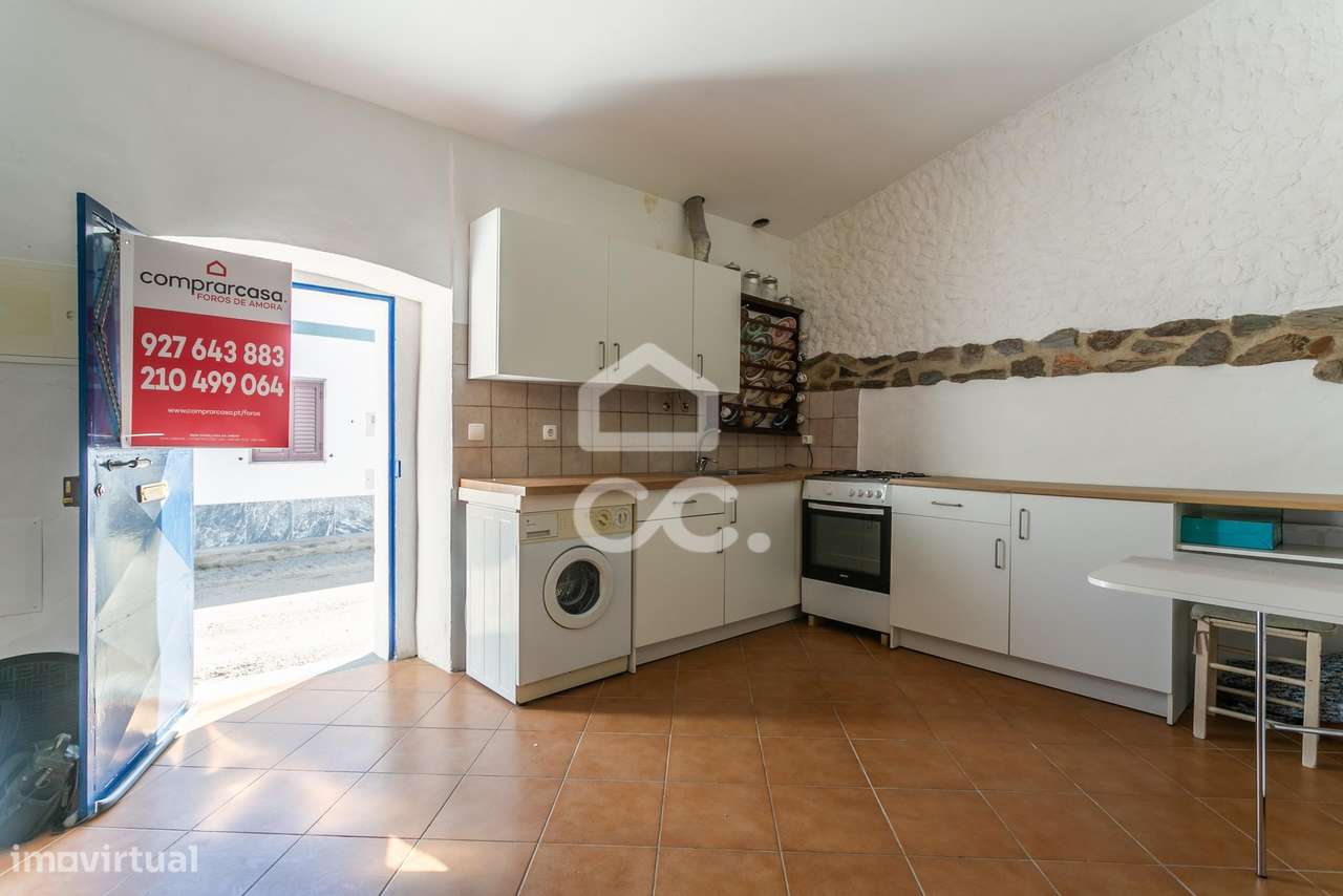 Moradia T2 +Terreno com 165m2, em S. Pedro Corval - Grande imagem: 5/24