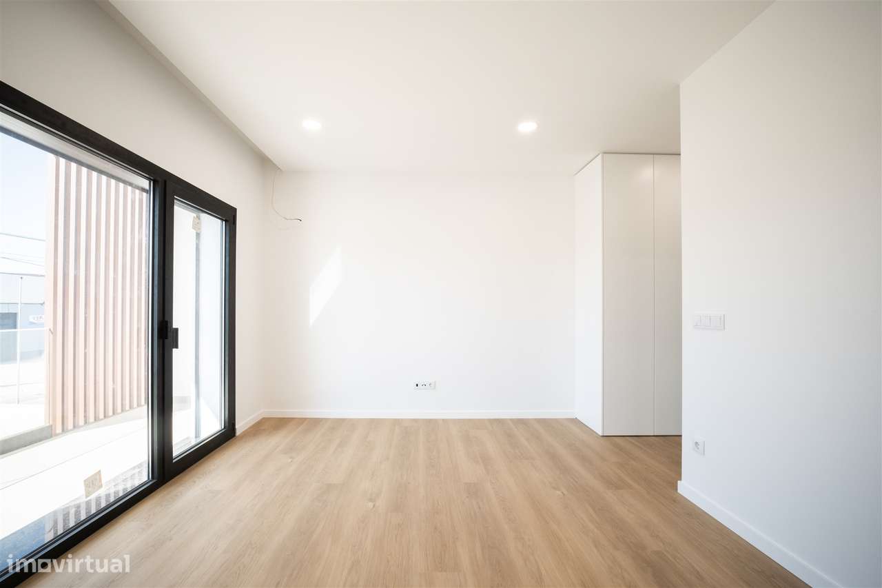 Moradia T4 NOVA em Maceira, Leiria-32