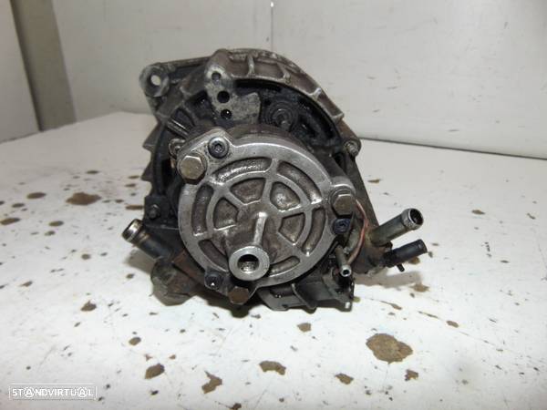 Nissan Patrol 260 alternador - 2