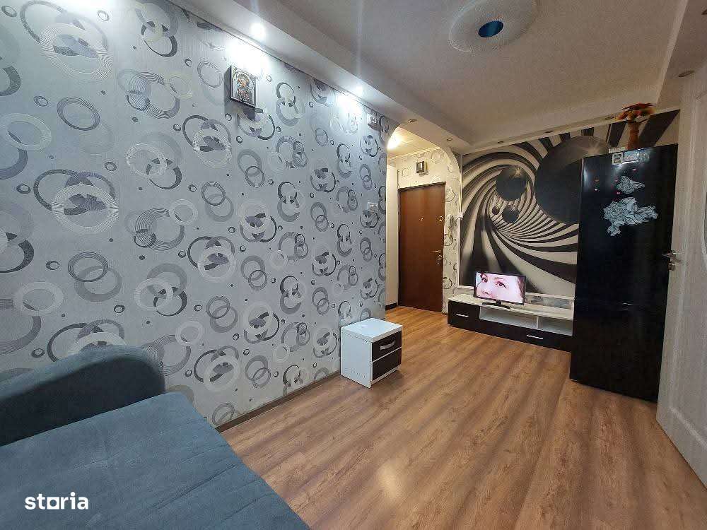 Garsoniera Teiul Doamnei, Sector 2-1