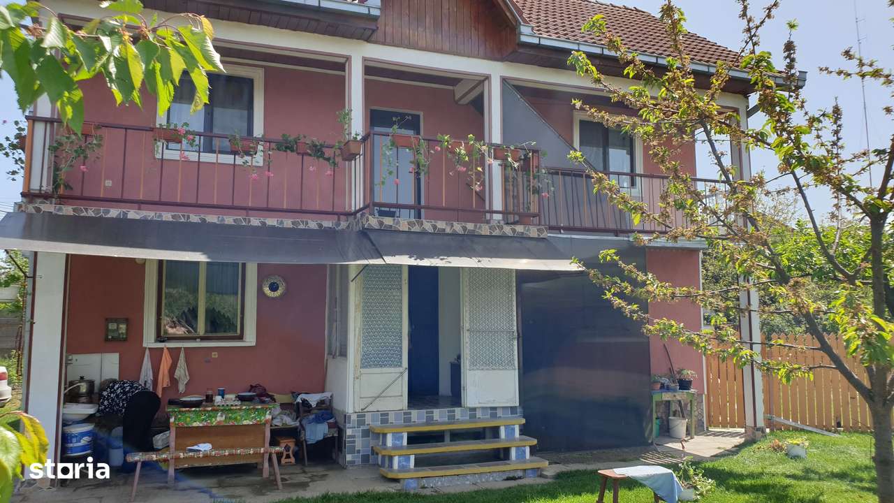 Casă solidă cu teren generos 1400 mp – spațiu, liniște și potențial! - Imagine principală: 4/14