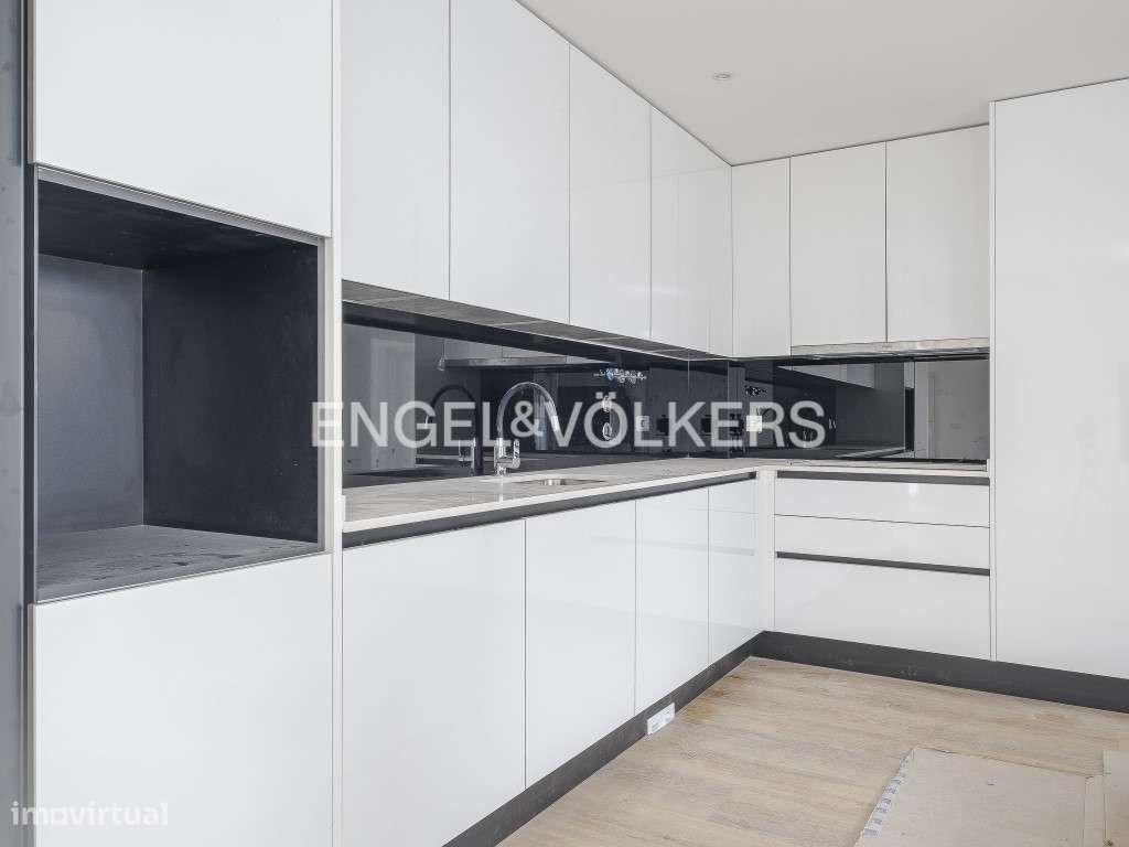 Moradia Independente T4 em Vale de Milhaços - Grande imagem: 5/53