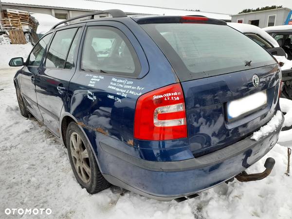 SKODA OCTAVIA II LAMPA LEWY TYŁ LEWA TYLNA KOMBI - 10