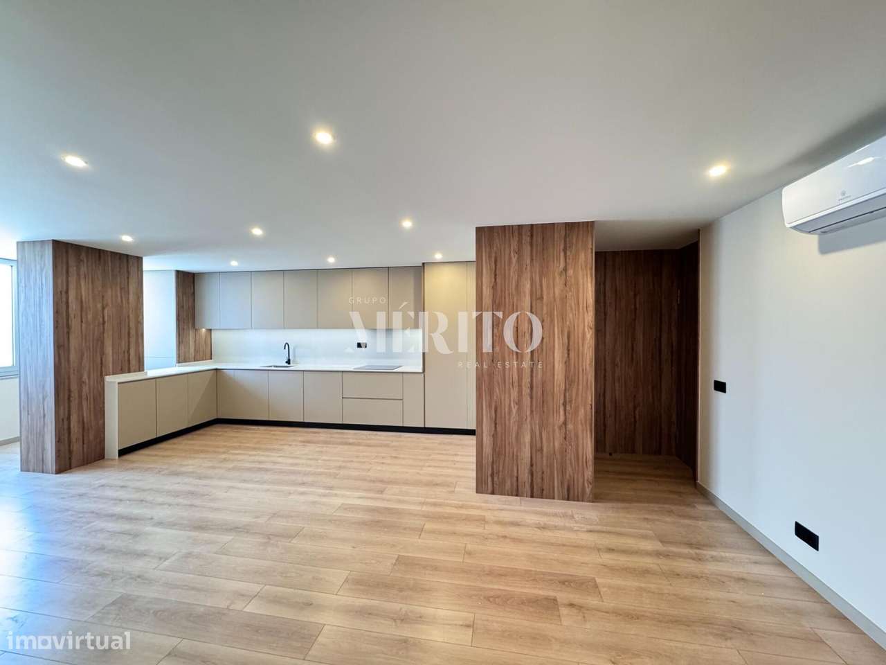 Apartamento T4 em pleno centro da cidade de Braga. - Grande imagem: 2/14