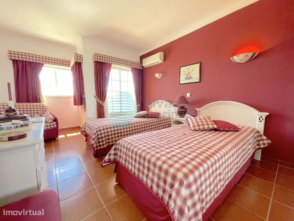 Penthouse 4 assoalhadas com uma área de 232m2, terraço 107m2, Vau, ...-37