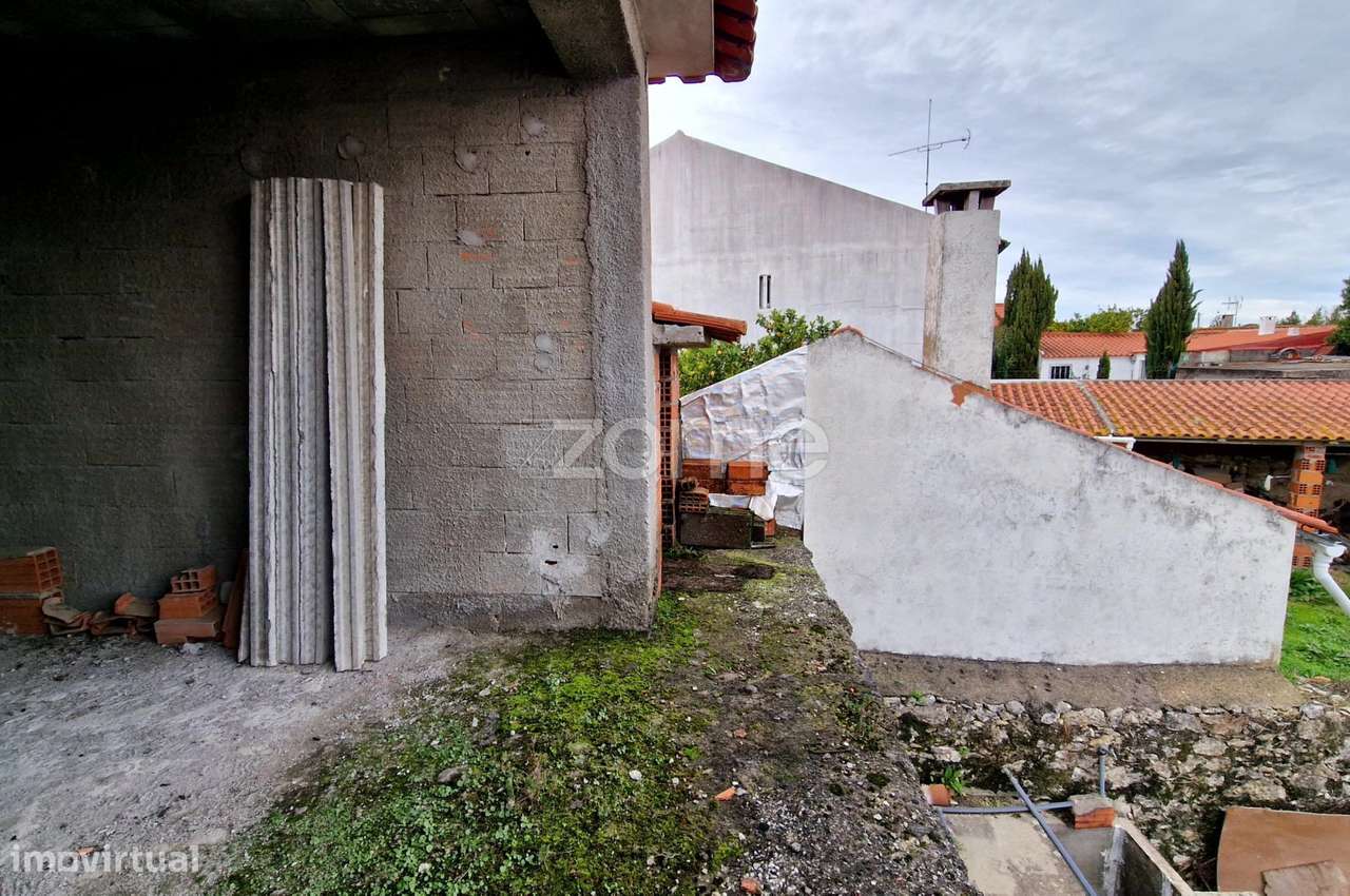 Moradia T4 em Carvalhal da Aroeira-21