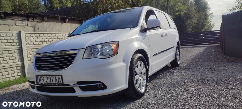 Chrysler Town & Country 3.6 Limited - 1