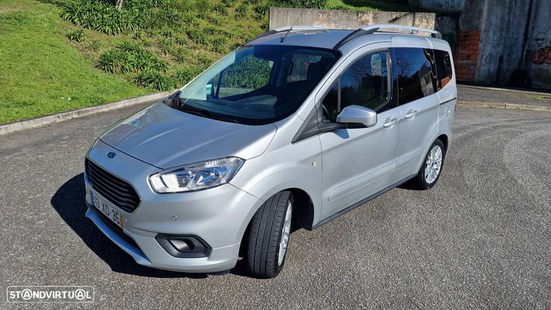 Ford Tourneo Courier 1.0 EcoBoost Titanium - 4