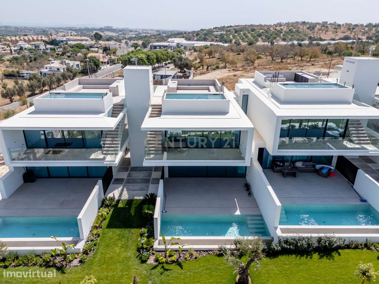 PENTHOUSE novo com piscina privativa no Rooftop, elevador e garagem I - Grande imagem: 4/35