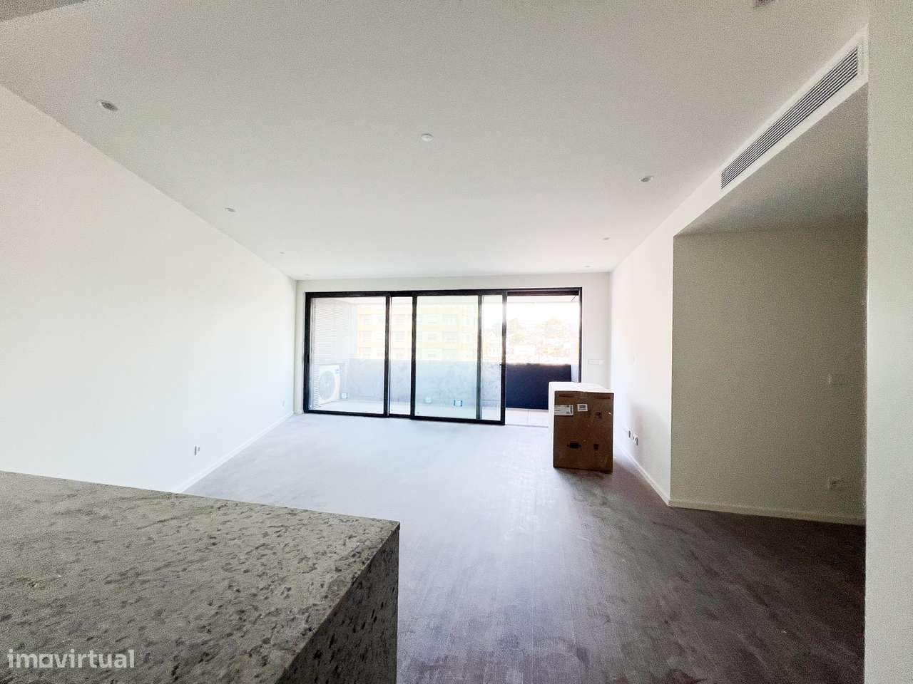 Apartamento, 107 m², Mafamude e Vilar do Paraíso-1