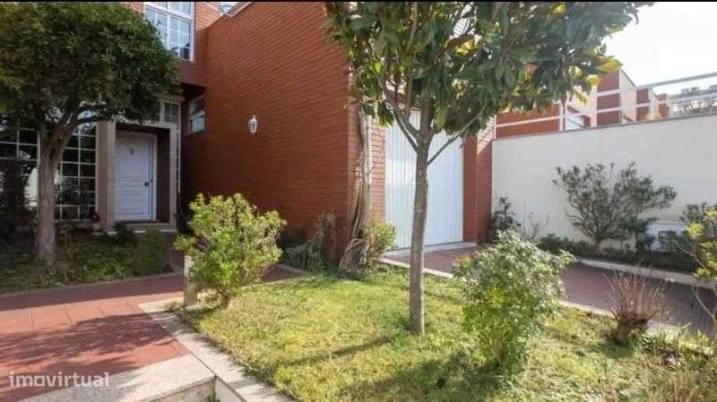 Moradia T4 centro da cidade Vila Real - Grande imagem: 4/9