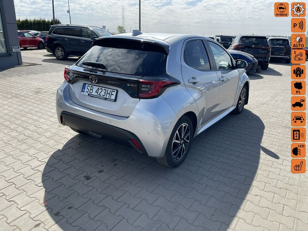 Toyota Yaris IV 2024