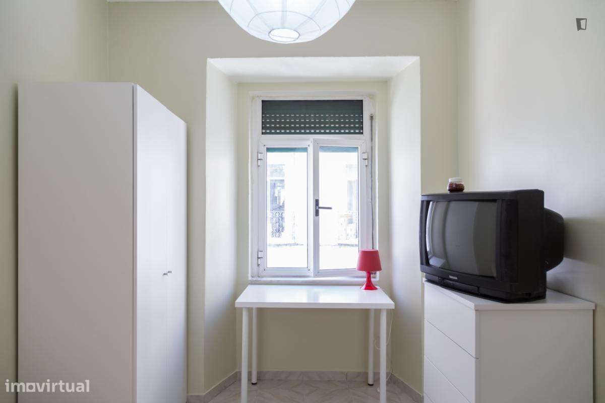 Quarto - localizado em Penha de França Lisbon - Grande imagem: 2/10