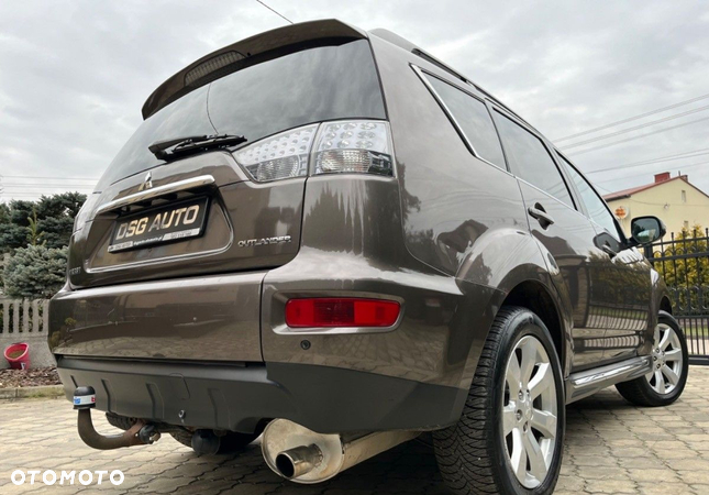 Mitsubishi Outlander - 17