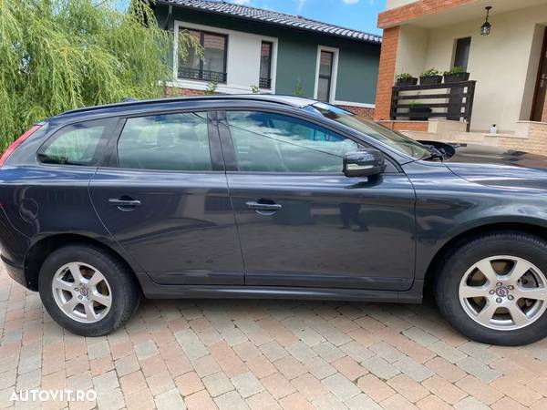 Volvo XC 60 D4AWD Kinetic - 15