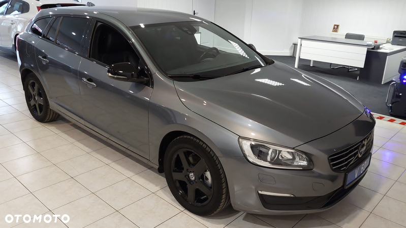 Volvo V60 D4 - 3