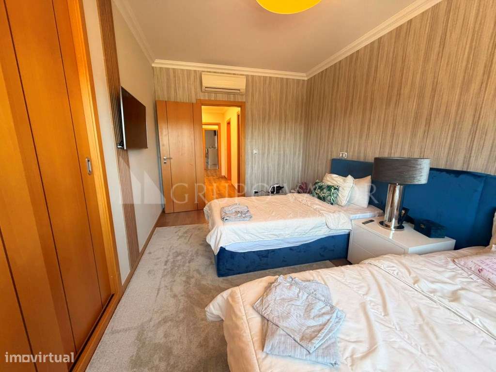 Apartamento T3 | Box 2 Viaturas | Colinas do Cruzeiro | Odivelas-12