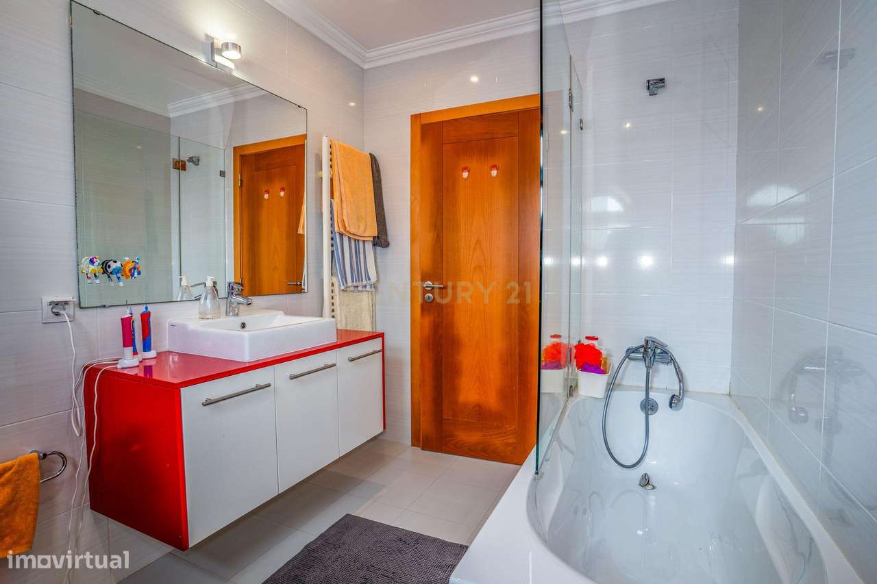 Moradia T4 | Colina Verde | Caldas da Rainha-28