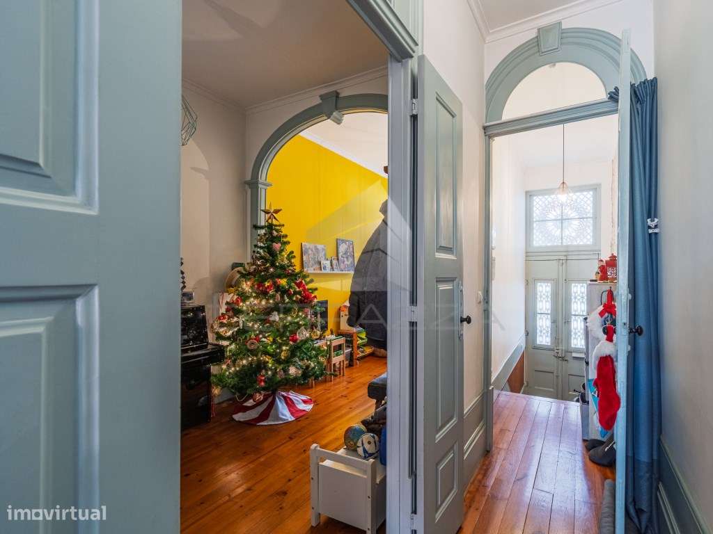 MORADIA INDEPENDENTE EM FRENTE AO JARDIM ARCA D'ÁGUA - PARANHOS - P...-6