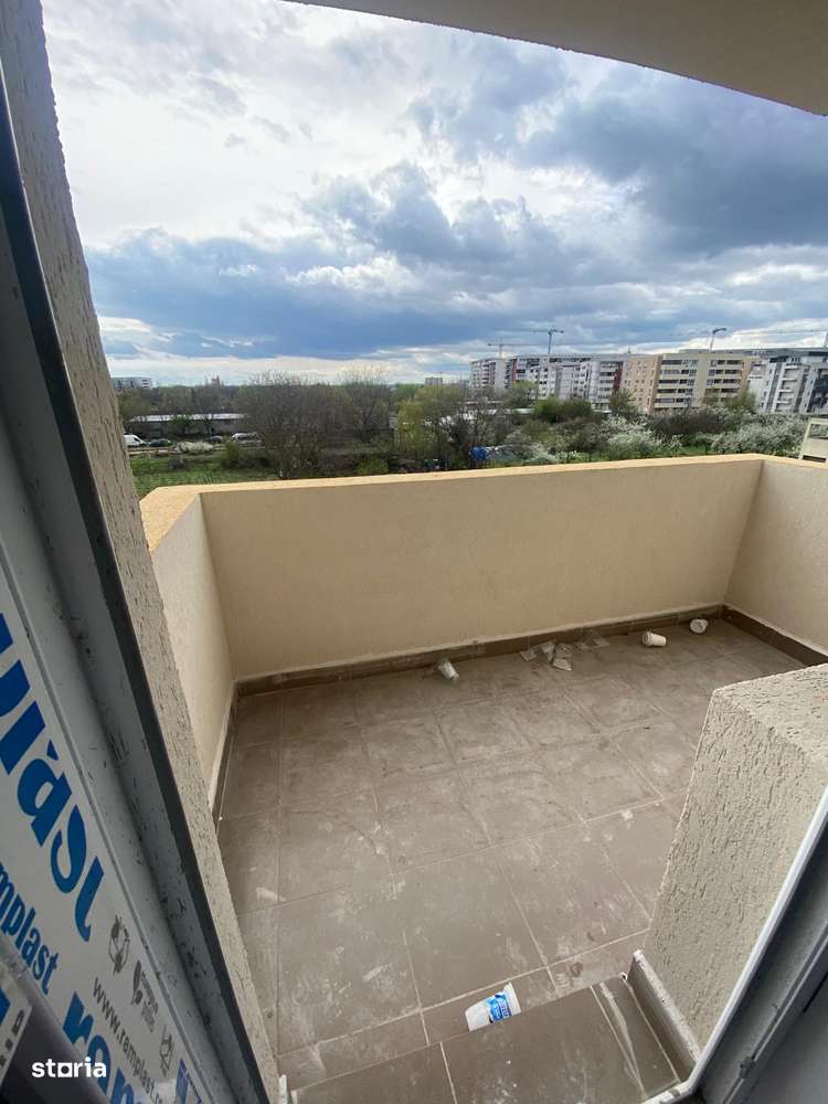 Garsoniera decomandata ,zona Aparatorii Patriei-4