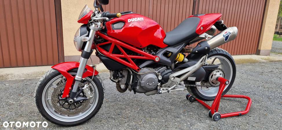 Ducati Monster - 3