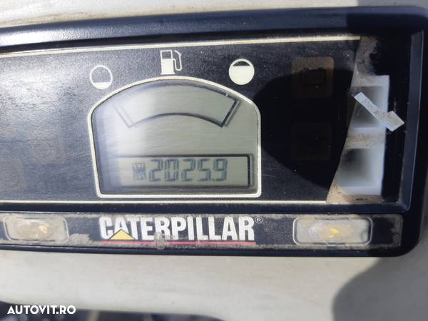 Caterpillar 301.6 C - 13