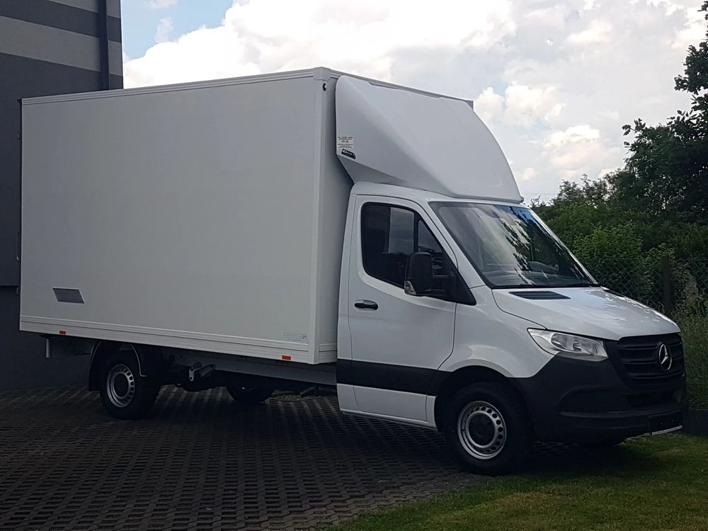 Mercedes-Benz Sprinter 2021