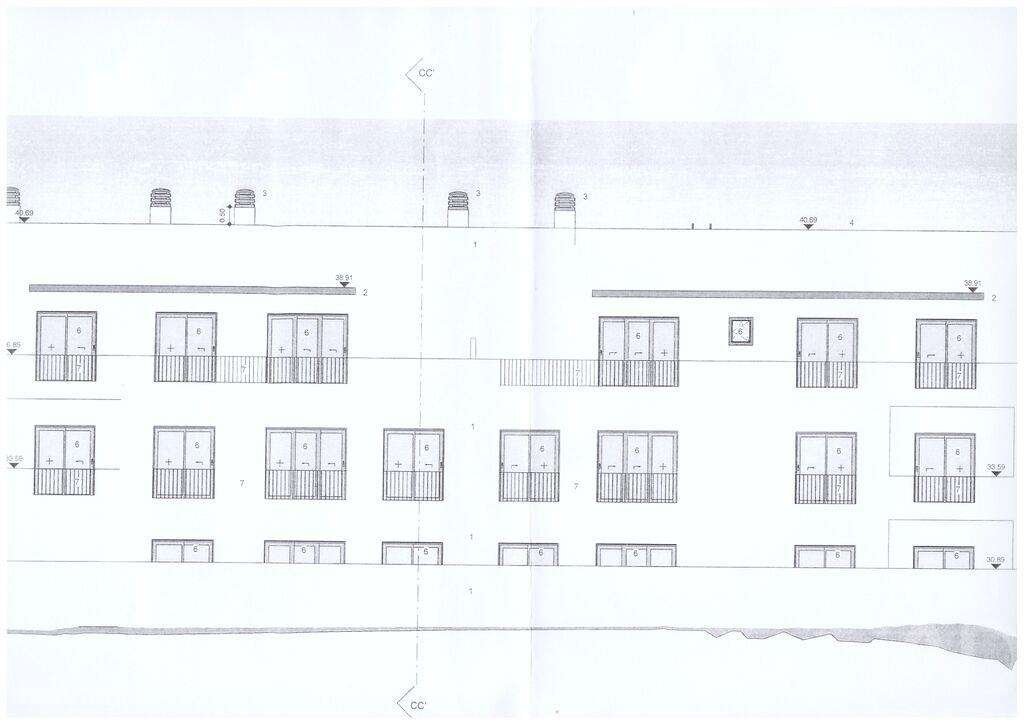 Apartamento T2 em Tavira (Santa Maria e Santiago) de 105,00 m2 - Grande imagem: 2/8