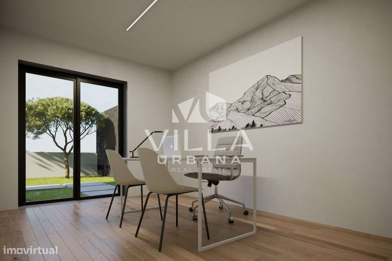 Moradia T4 Isolada perto do Golf da Aroeira e a 3 min. da praia-12