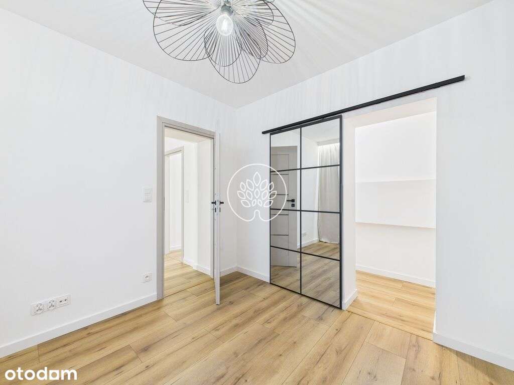 M3 z ogródkiem, dwoma garderobami i parkingiem-8