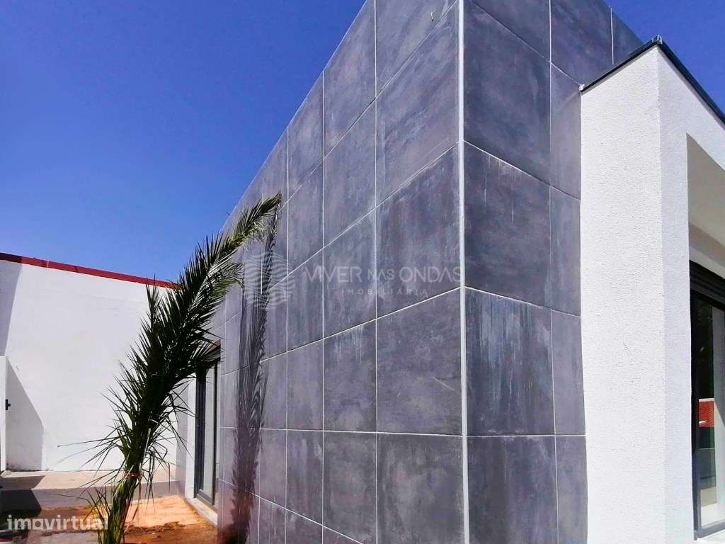 Moradia T3 nova com Piscina no Alto do Índio, Sobreda-29