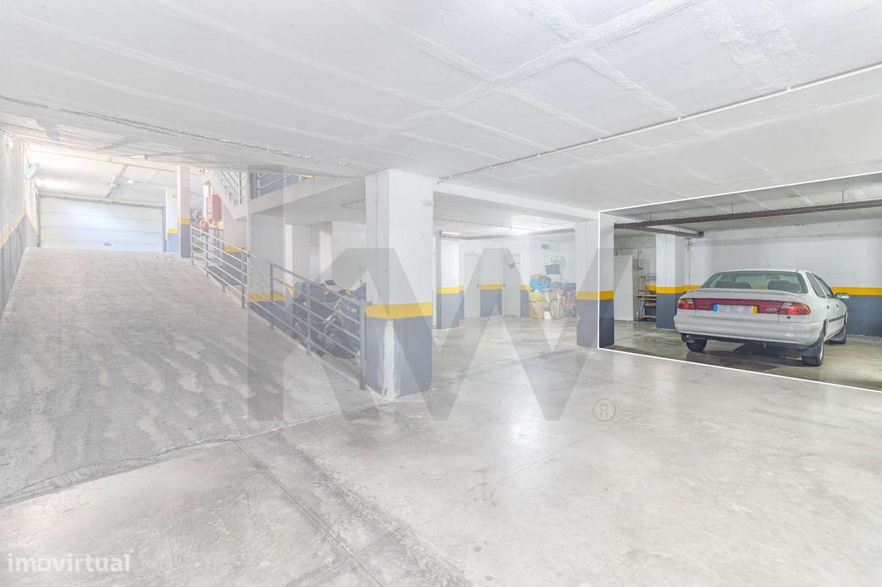 Vista Mar Soberba: Apartamento T2 no Último Andar – Caniço, Madeira-31