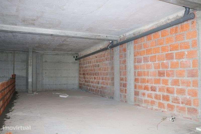 Venda de partamento T2 com  110 m2, a 10 minutos do centro  de Braga-34