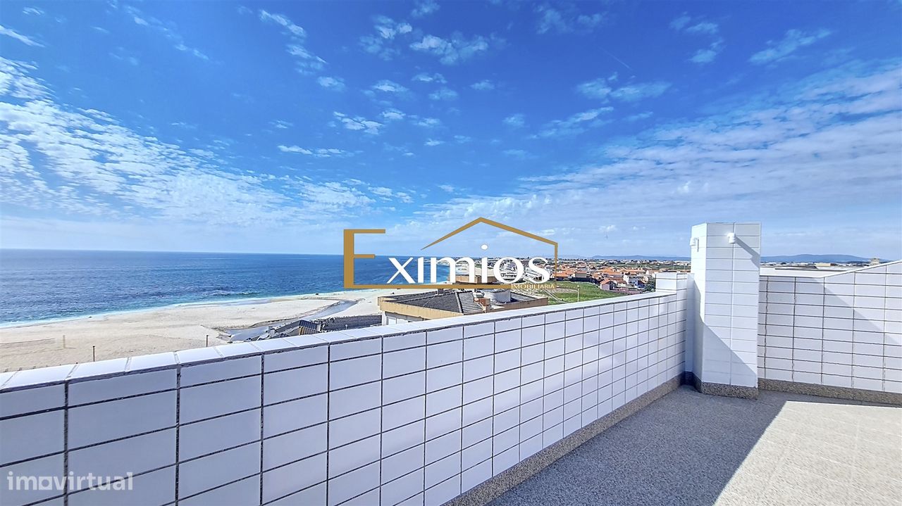 Apartamento T3+2 duplex, com vistas de mar, em Aver-o-Mar