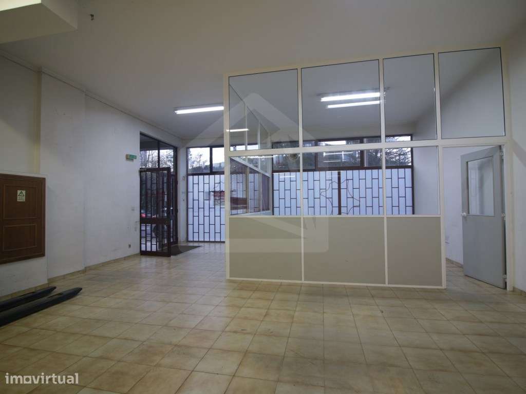 Loja em São João da Madeira - Grande imagem: 5/11