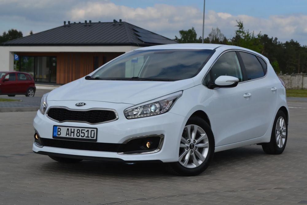 Kia Ceed II (2012-) 2017