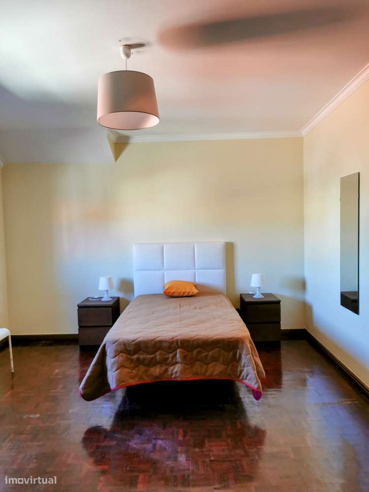 Quarto em Mem-Martins - Grande imagem: 2/9