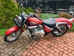 Suzuki Intruder - 1