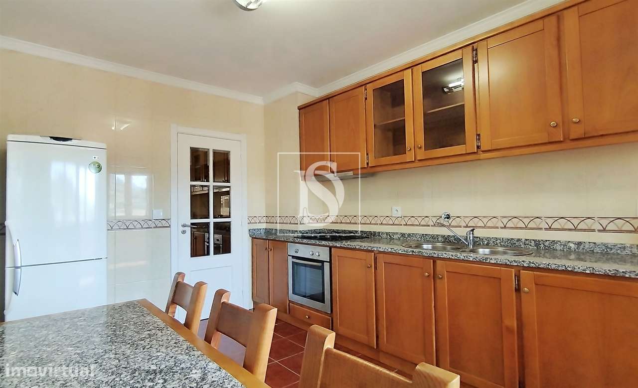 Apartamento T3 Venda em Sé, Santa Maria e Meixedo,Bragança-10