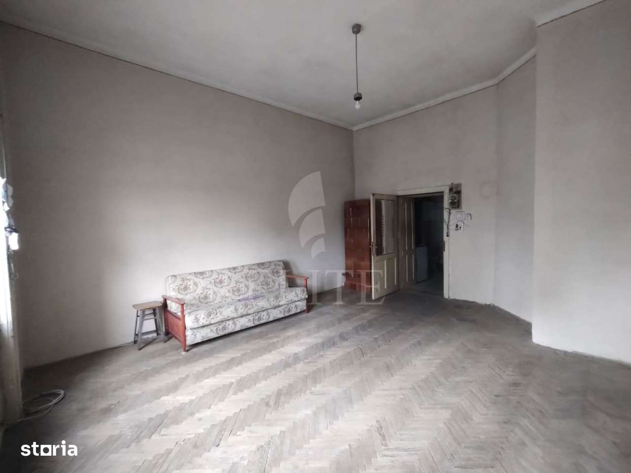 Apartament o camera în zona CAMERA DE COMERT - Imagine principală: 3/11