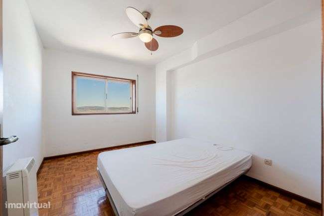 Apartamento T3 em São vicente, junto ao centro-14