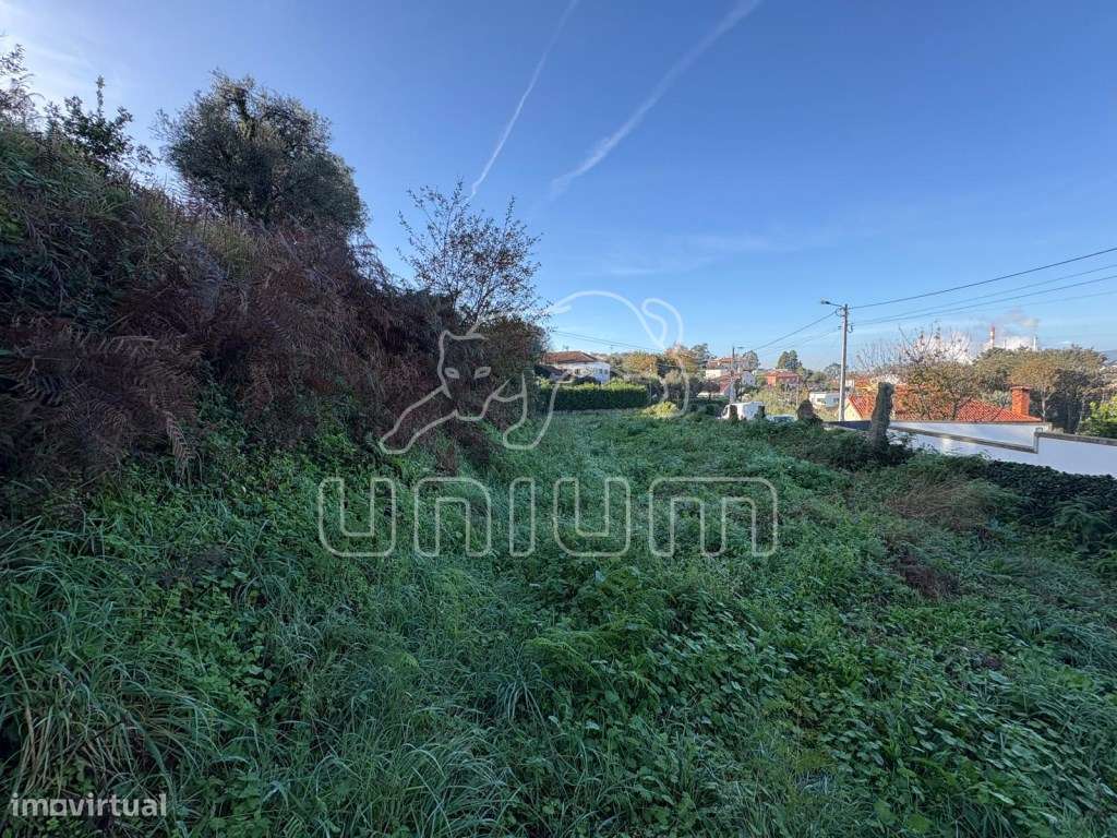 Propriedade para recuperar em Deão-15