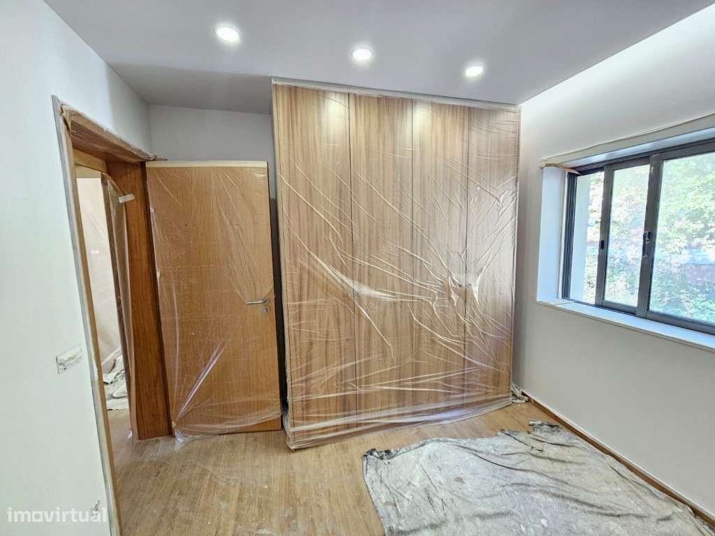 Apartamento T3 Totalmente Renovado - Centro de Braga-19