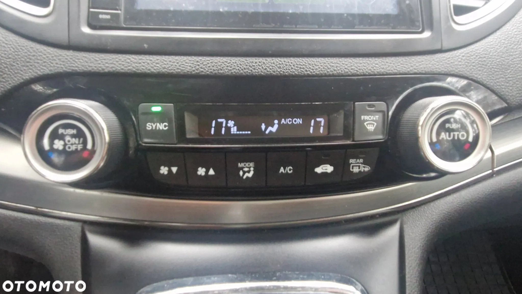 Honda CR-V 2.0 Executive (Honda Connect+) - 28