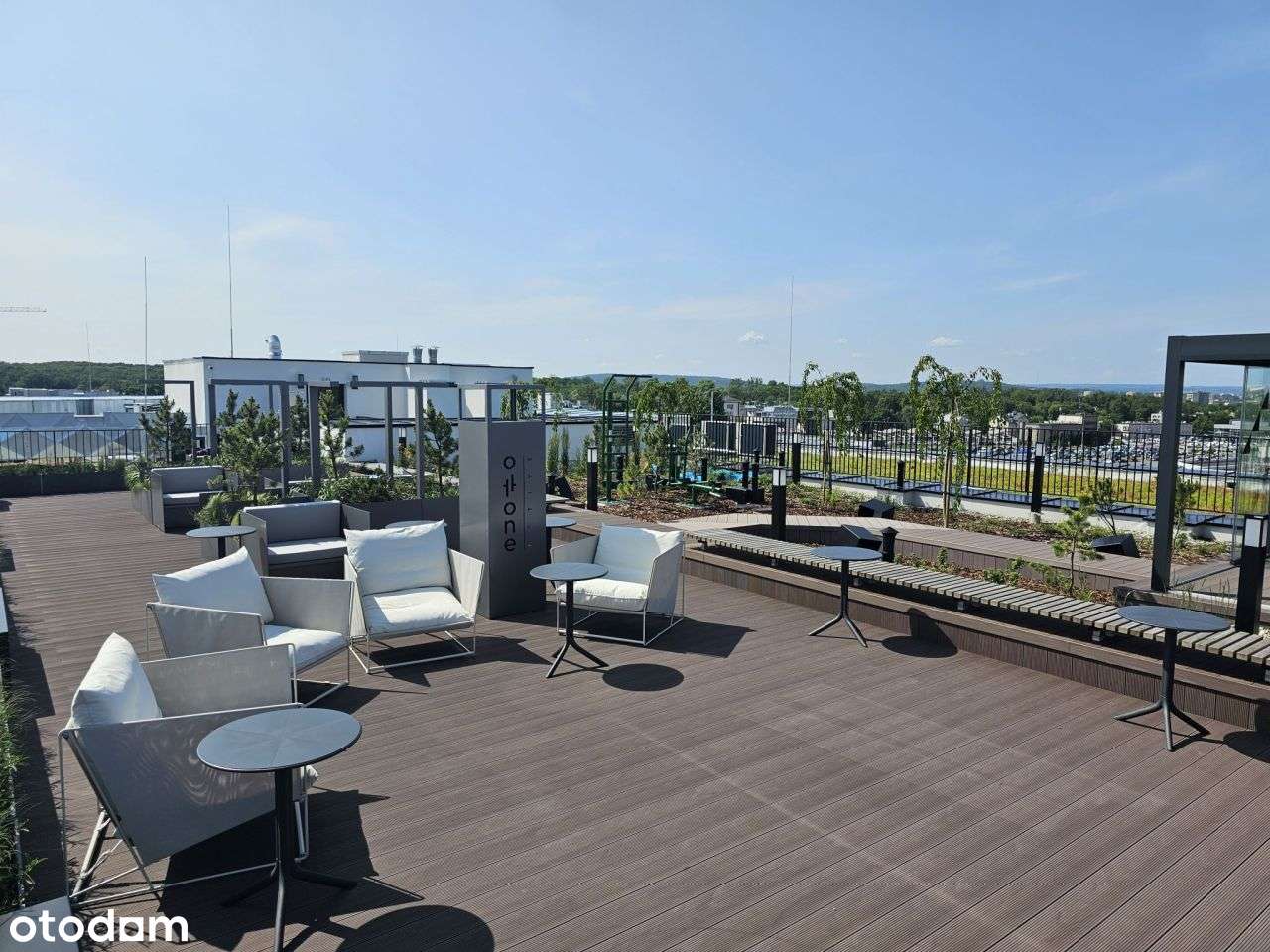 Showroom wnętrz / ponad 2000 m2 różnych firm z bra-10