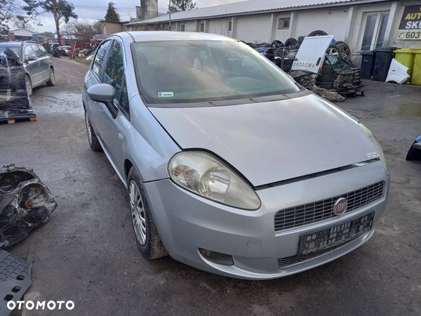 FIAT GRANDE PUNTO SILNIK 1.3 JTD 90KM 66kW SŁUPEK 199A3000 - 4